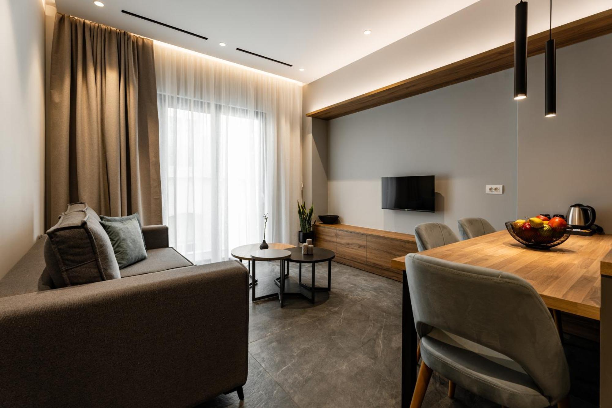 Omikron Luxury Residences Heraklion  Exterior photo